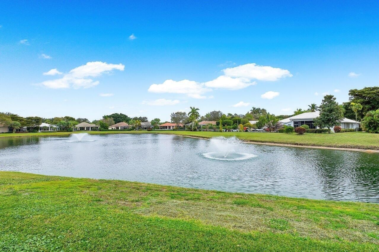 3 Bermuda Lake Drive – photo 4