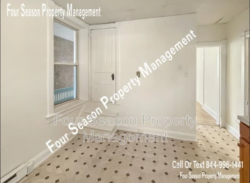 616 West Franklin Street – photo 3