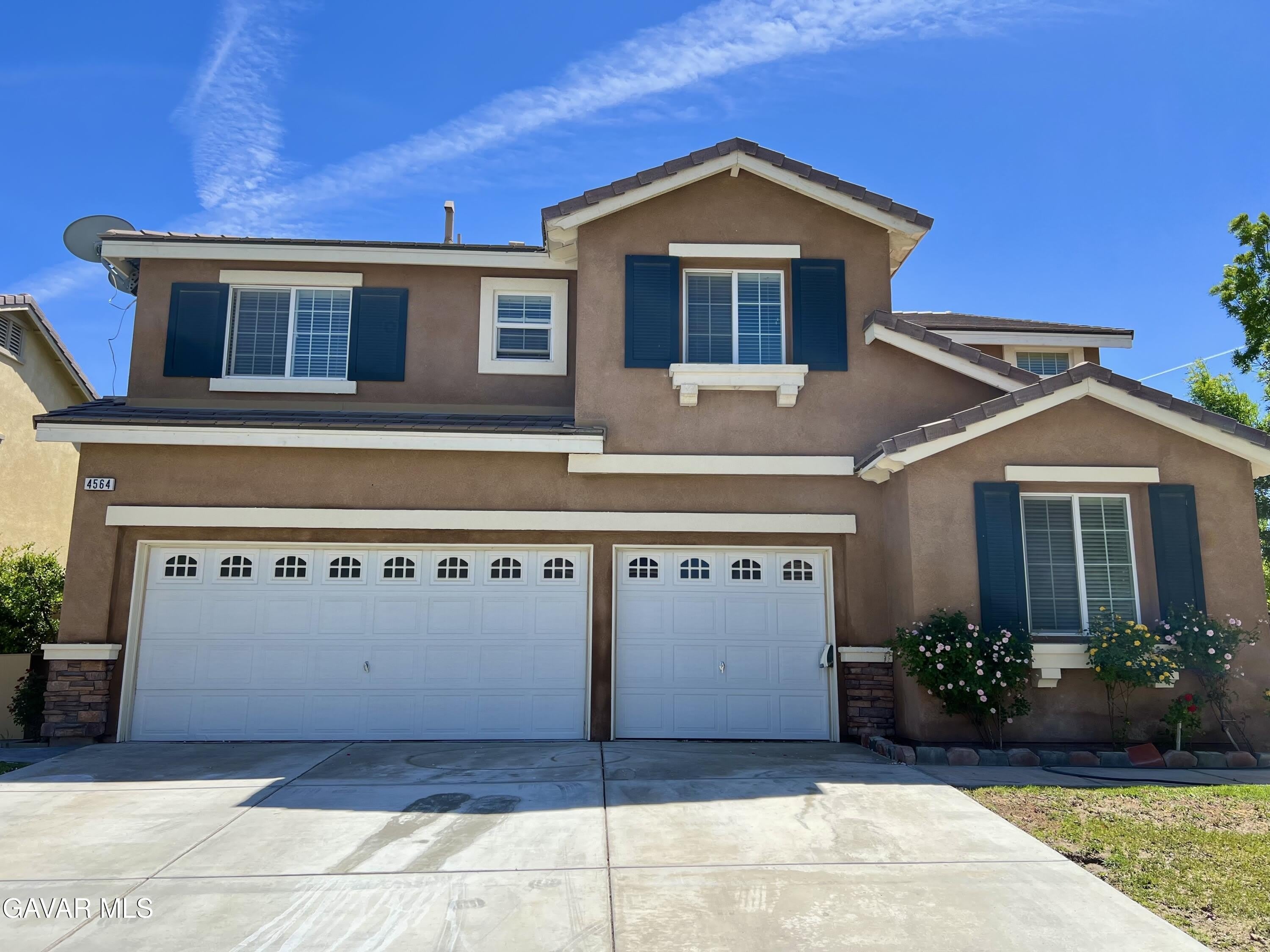 4564 Jewel Drive – photo 1