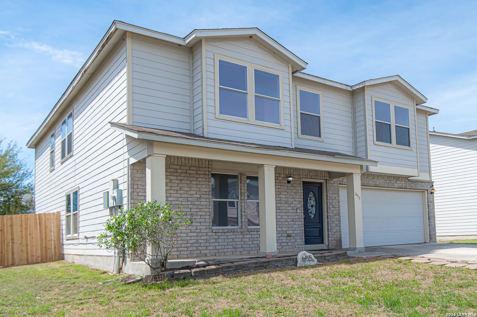 655 NORTHLAKE DR – photo 3