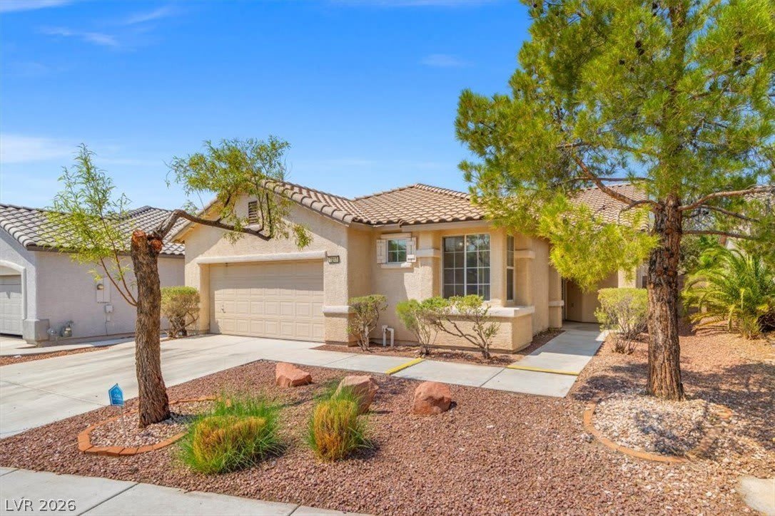 3213 Carbondale Street – photo 2