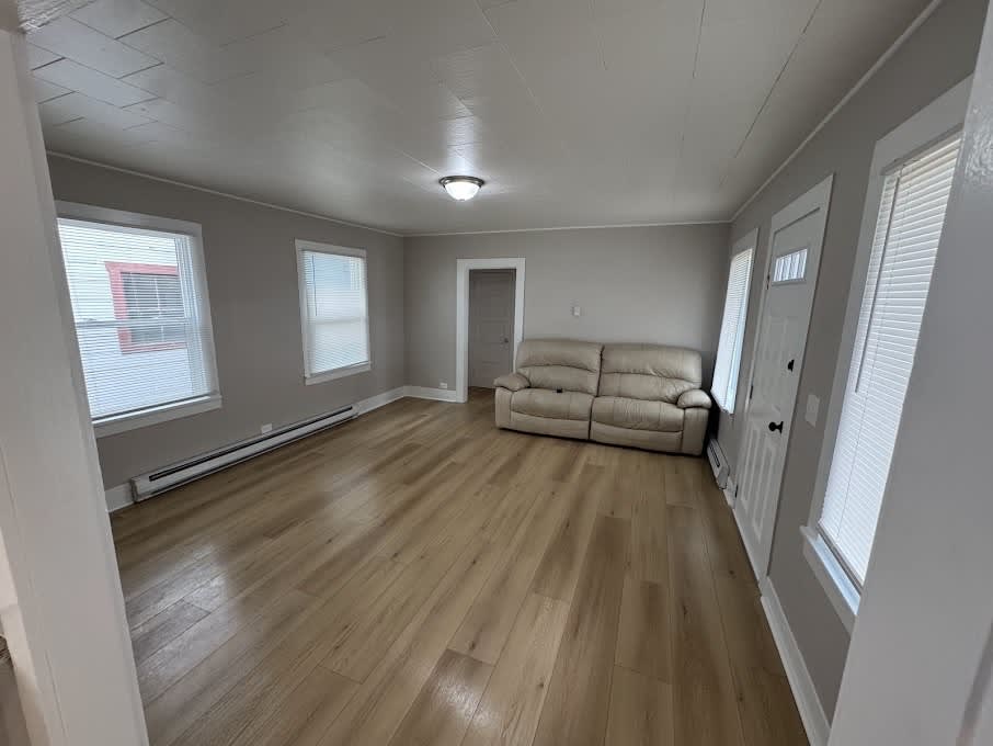 218 West 3rd Street – photo 3