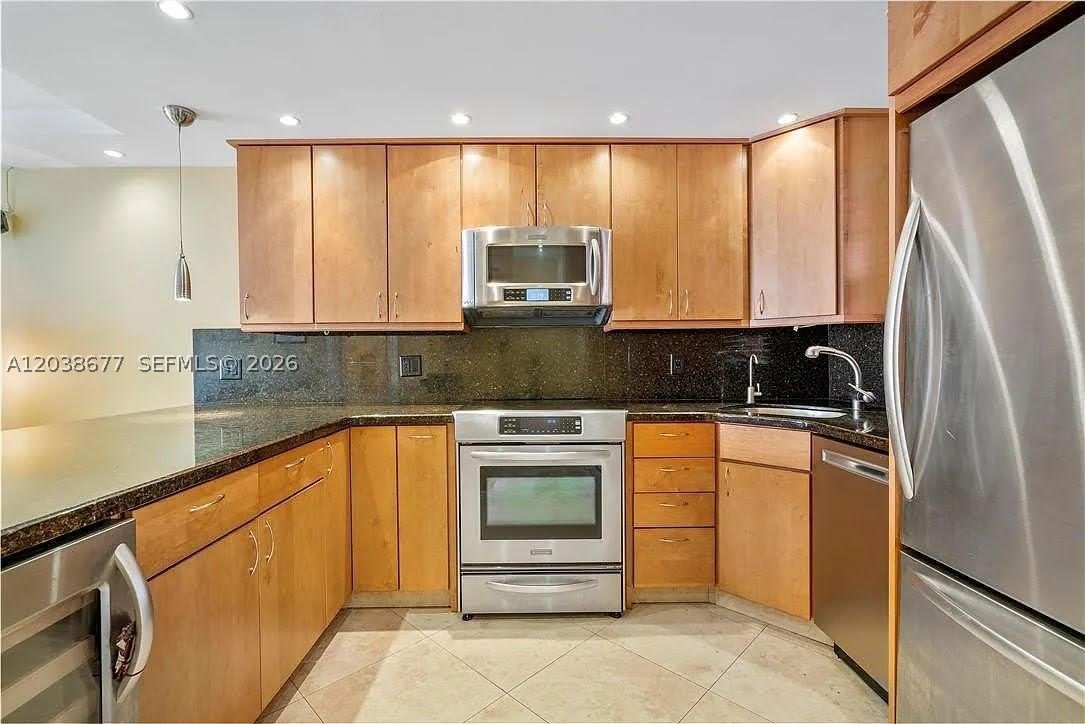 660 Tennis Club Dr – photo 4