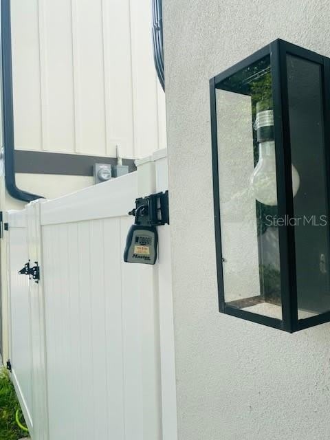 135 48TH Avenue N – photo 2