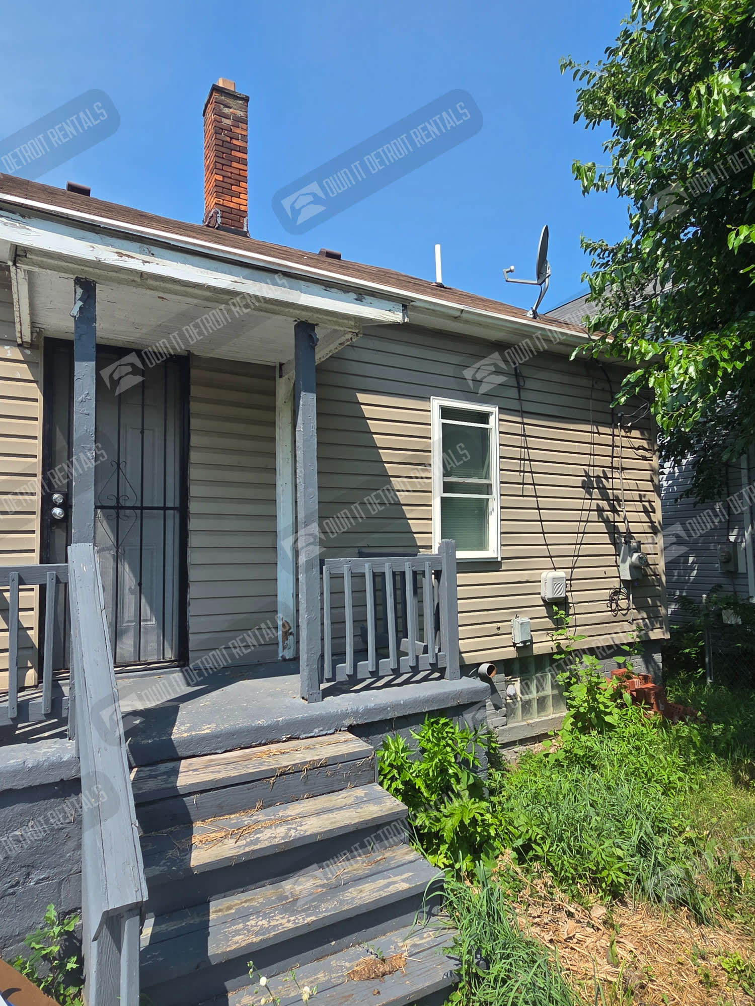 4810 Lenox St – photo 2
