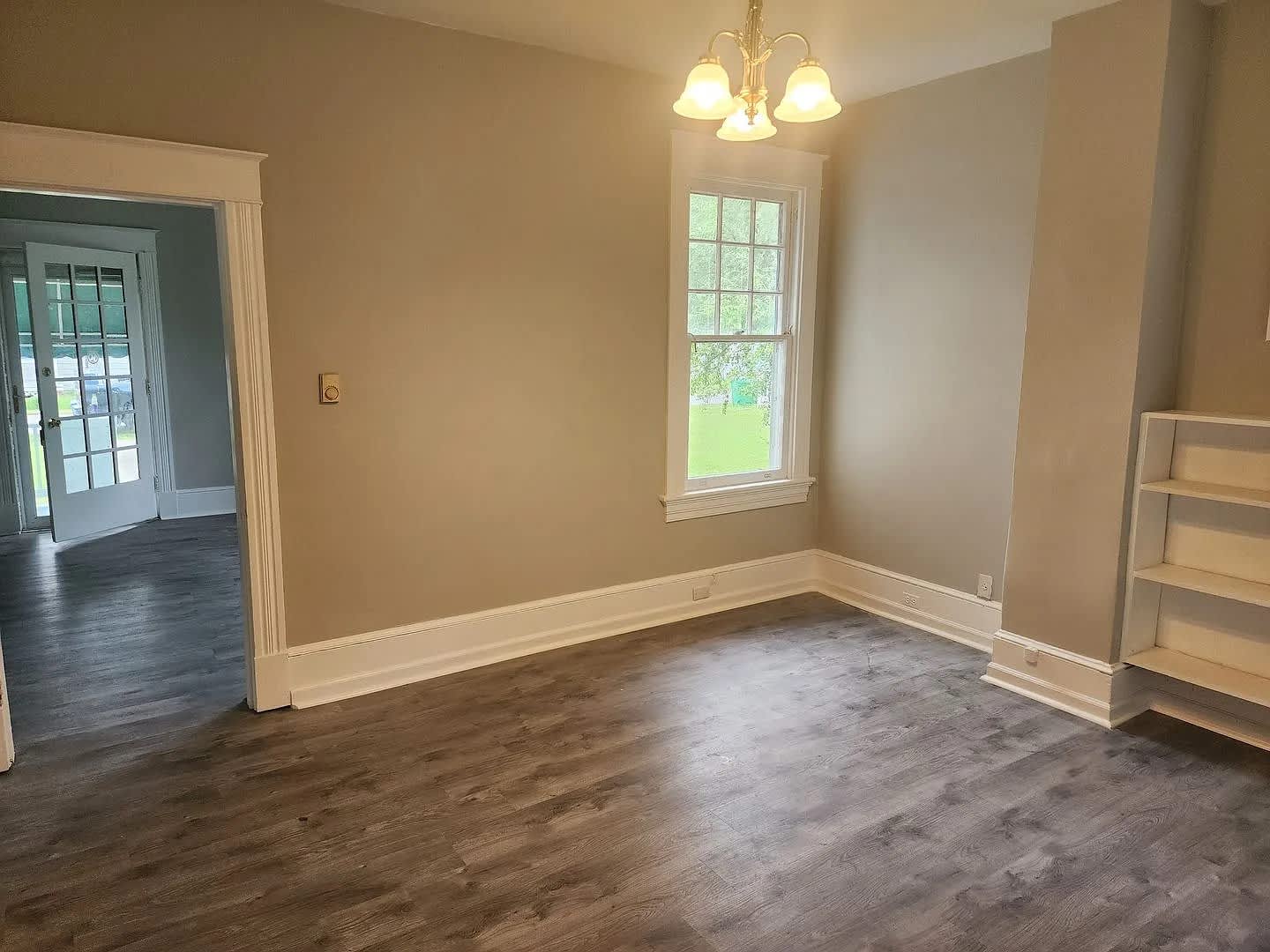 126 N Oak Ave – photo 5