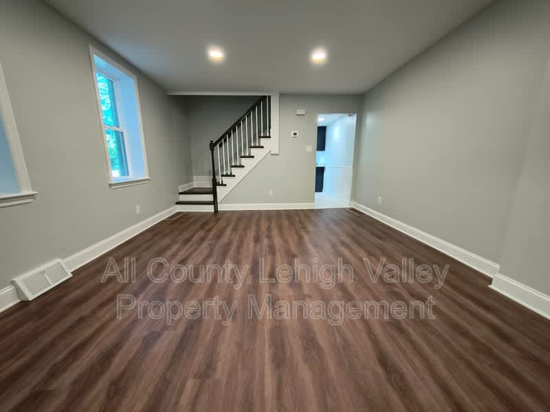 20 E Prospect St – photo 5