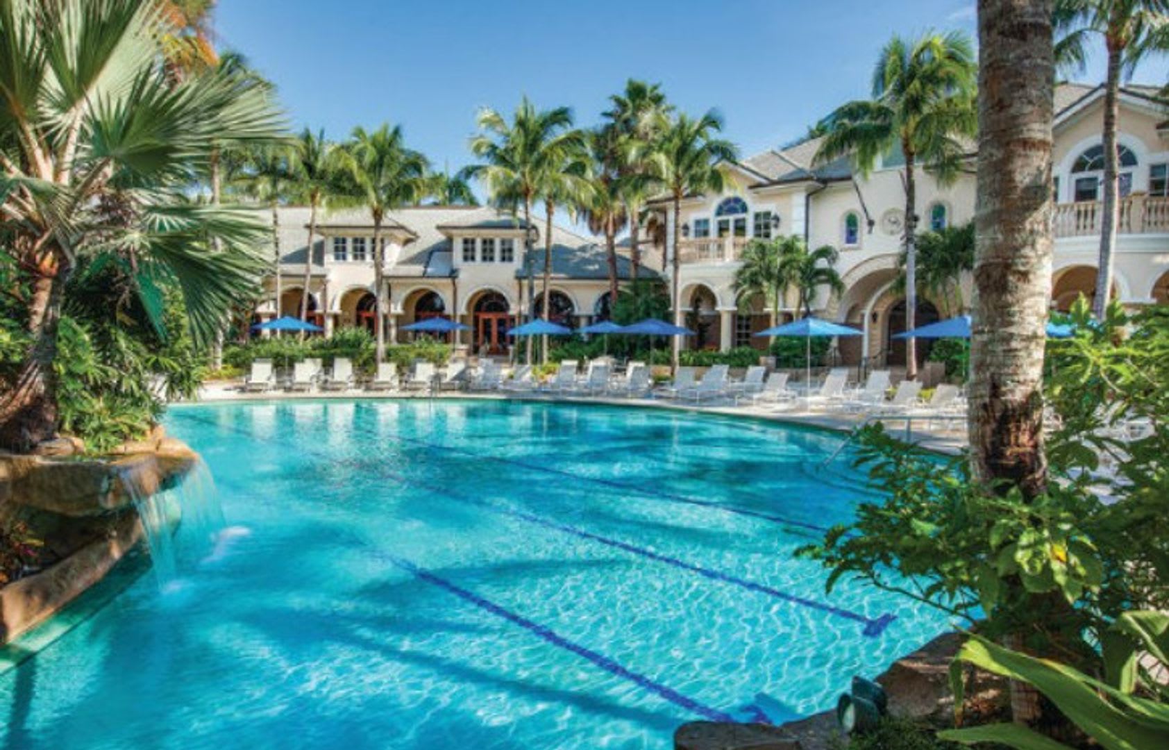** FIDDLER'S CREEK 3/3 WATERFRONT COACH HOME ** SOCIAL MEMBERSHIP TO FIDDLER'S CREEK ** – photo 4
