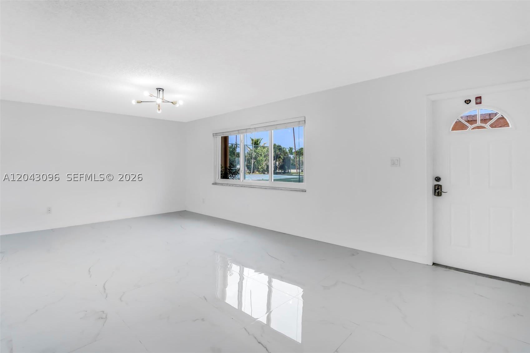 22 Canterbury Ln – photo 5