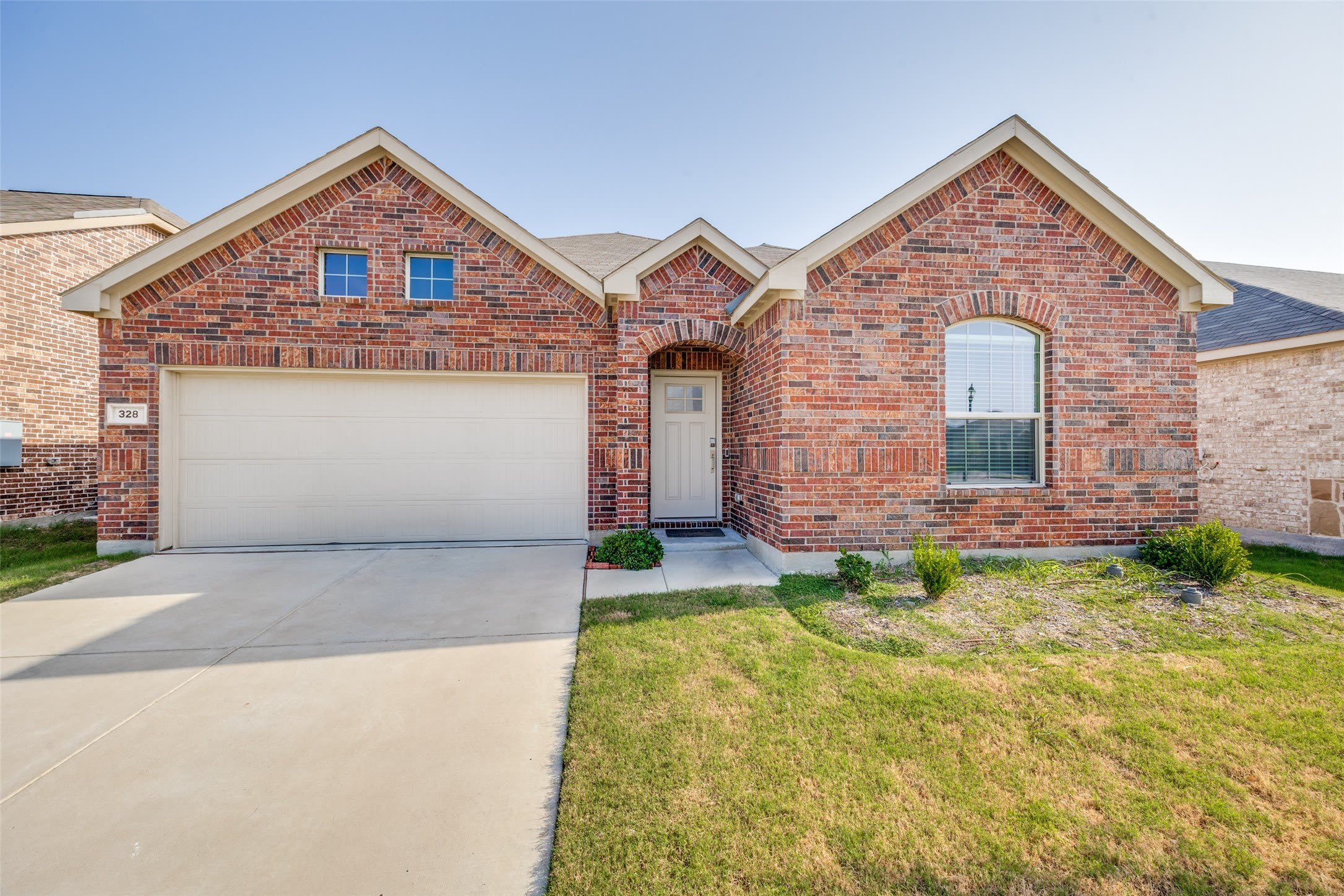 328 Ardsley Lane – photo 2