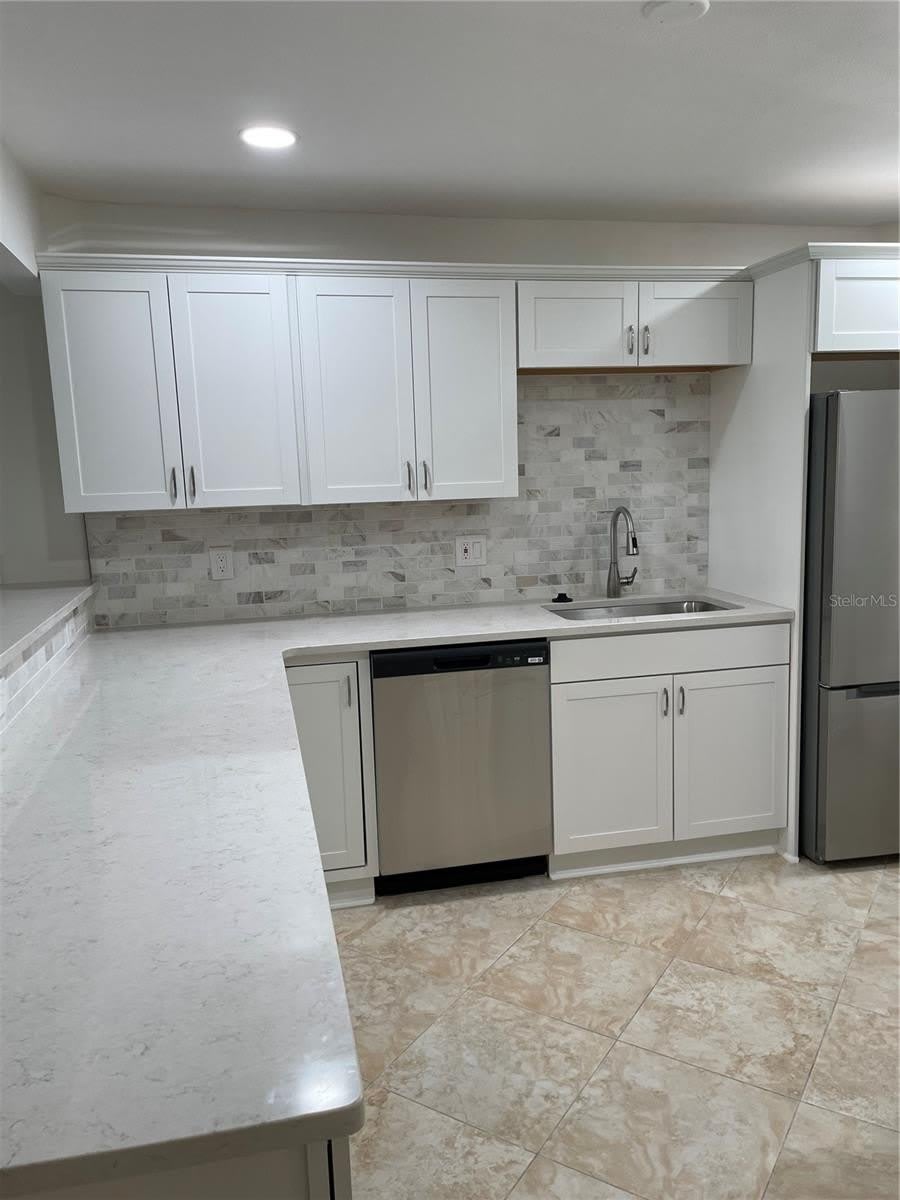 845 S GULFVIEW Boulevard – photo 4