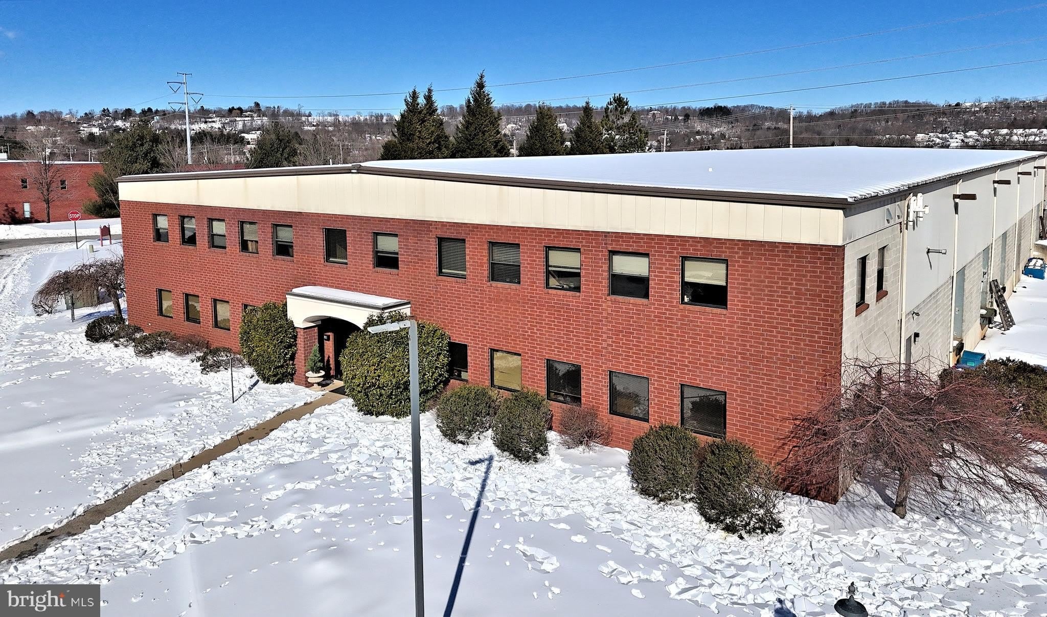 900 SCHELL Lane – photo 5