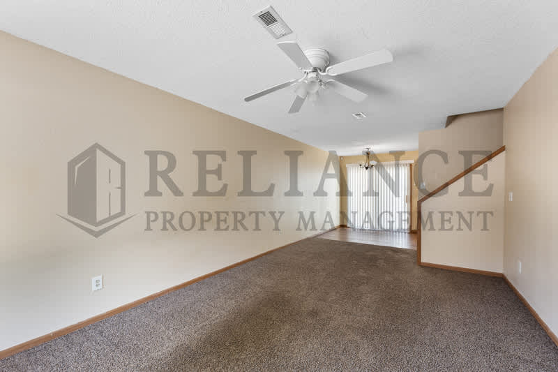 1134 Richmond Street – photo 3