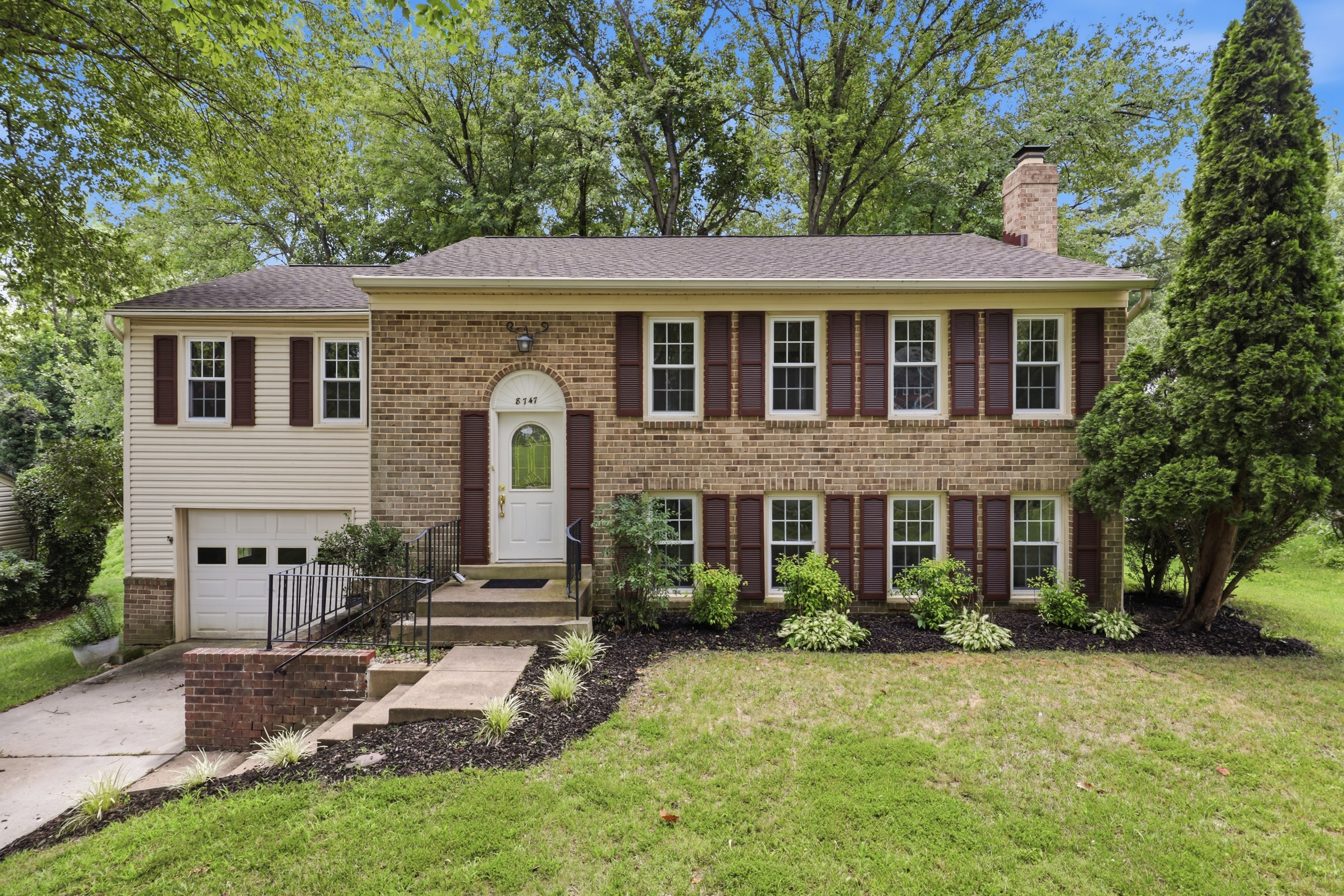 8747 Arley Dr – photo 3