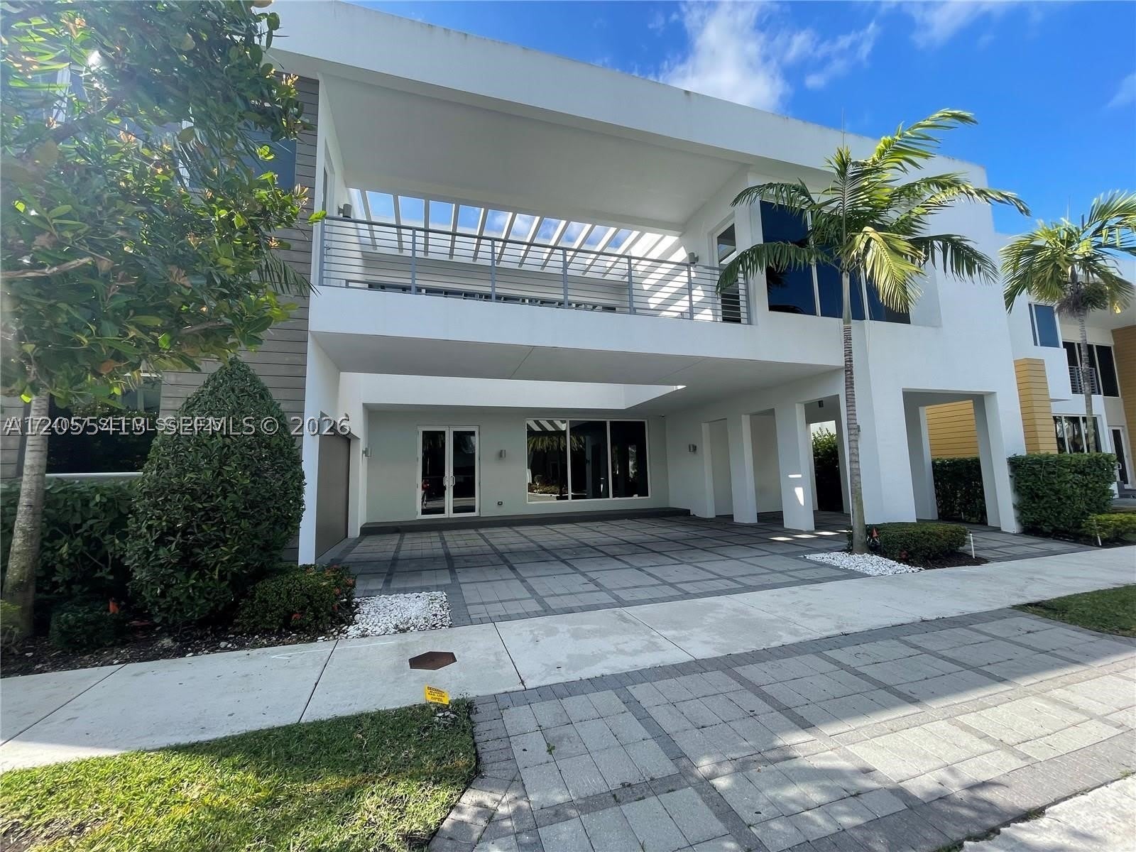 10250 NW 74th Ter – photo 2