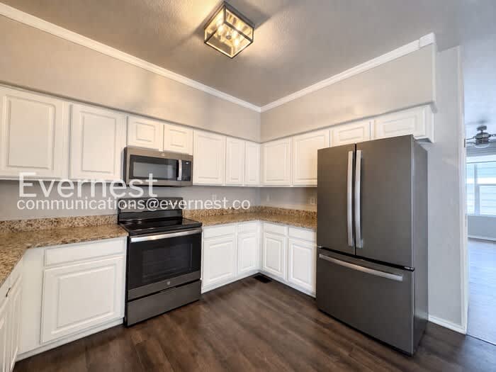 1922 Depew Street – photo 4