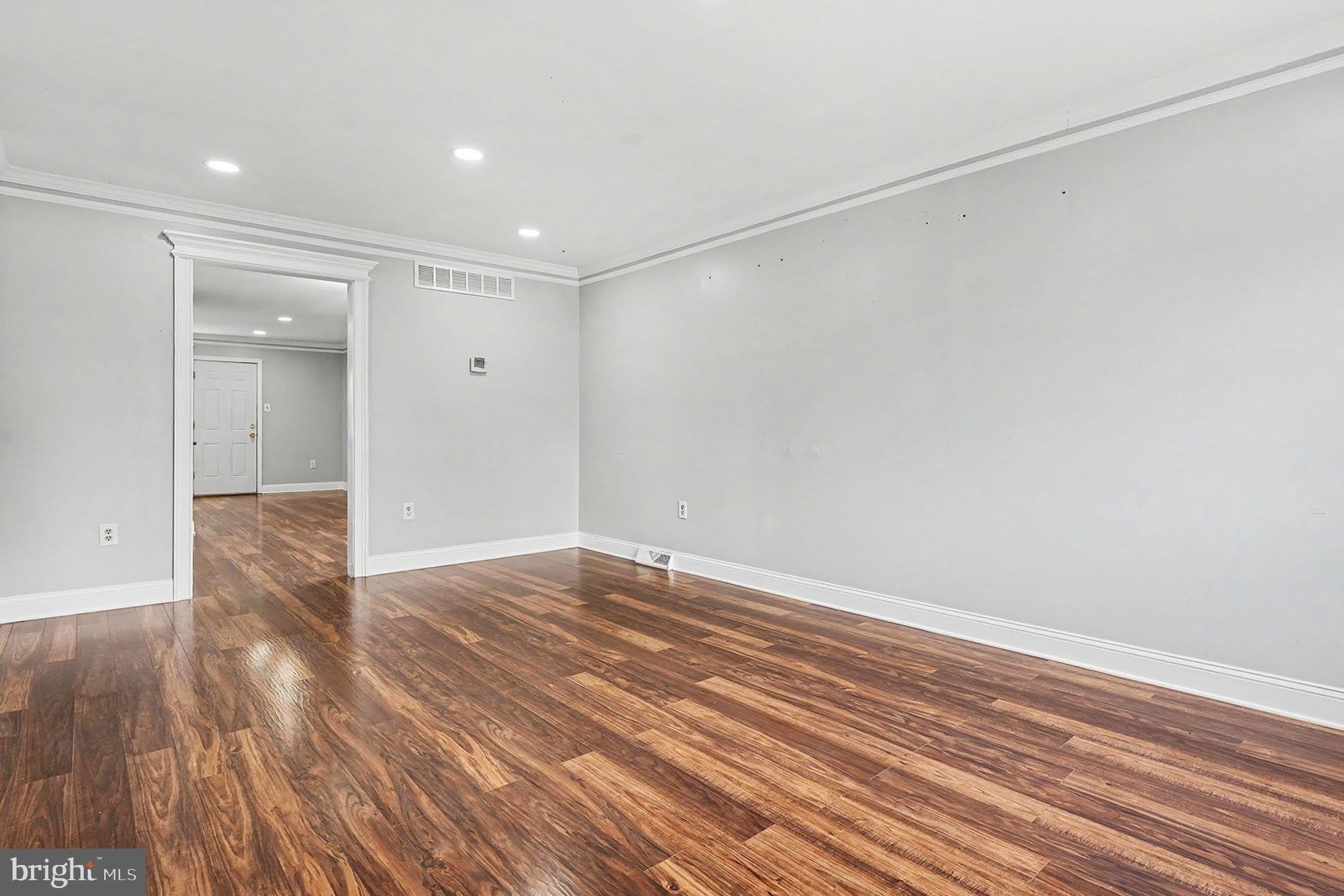 261 Florence Drive – photo 5