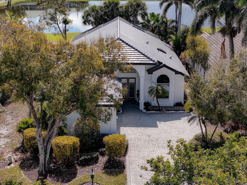 6646 Oakmont Way – photo 3