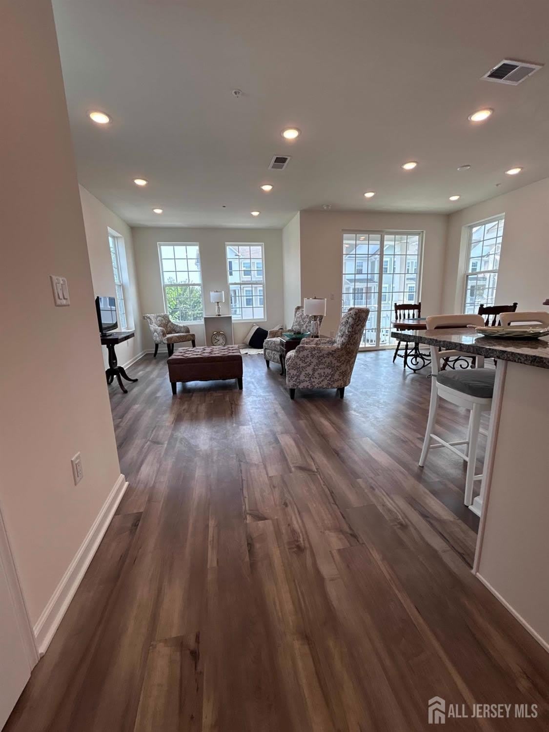 735 Station Road – photo 4