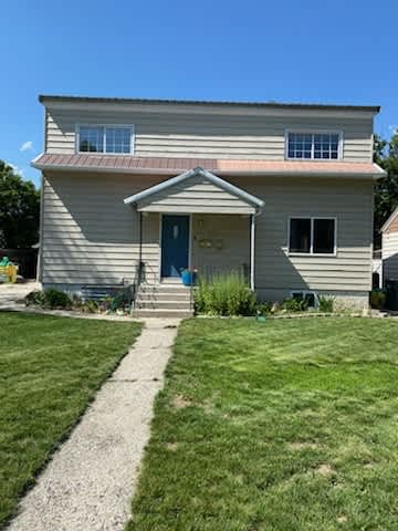 517 Ave F – photo 1