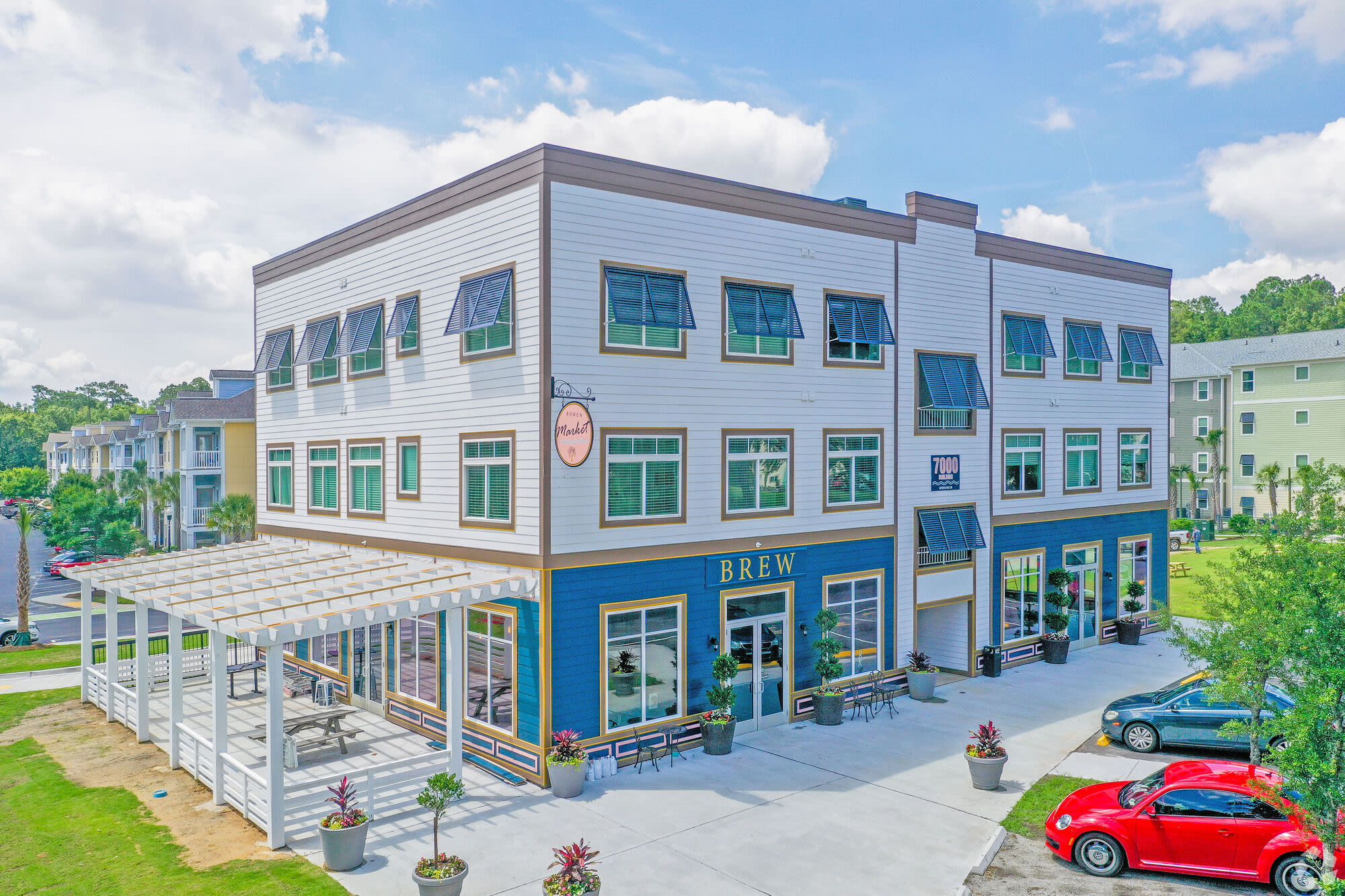 Channel Family Apartment Homes – photo 4