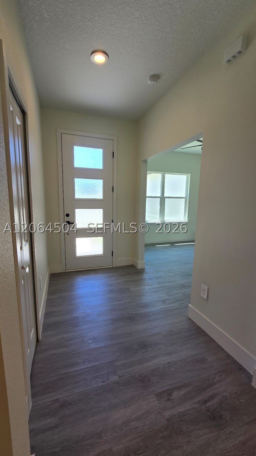 791 Reading ST SE – photo 2