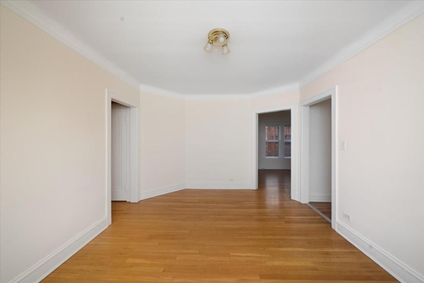 735 Hinman Avenue – photo 1
