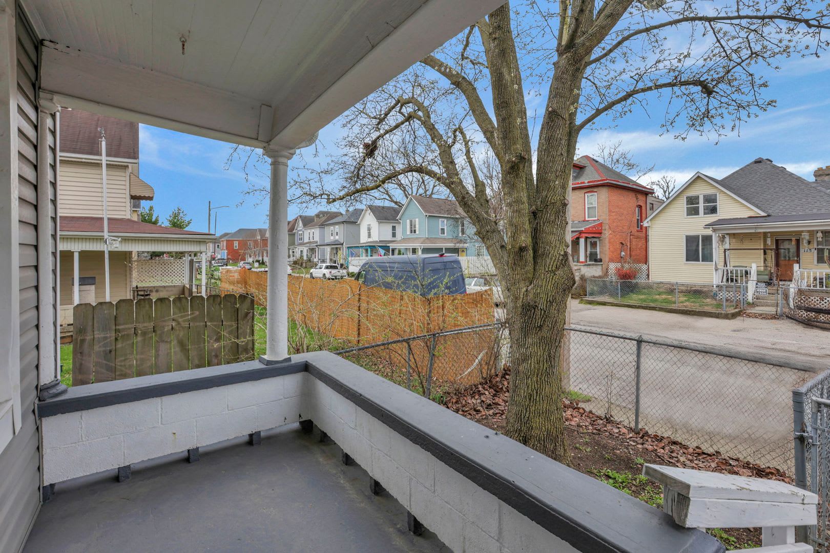 112 Cypress Ave 3 Beds 2 Bath 1600 Per Month – photo 3