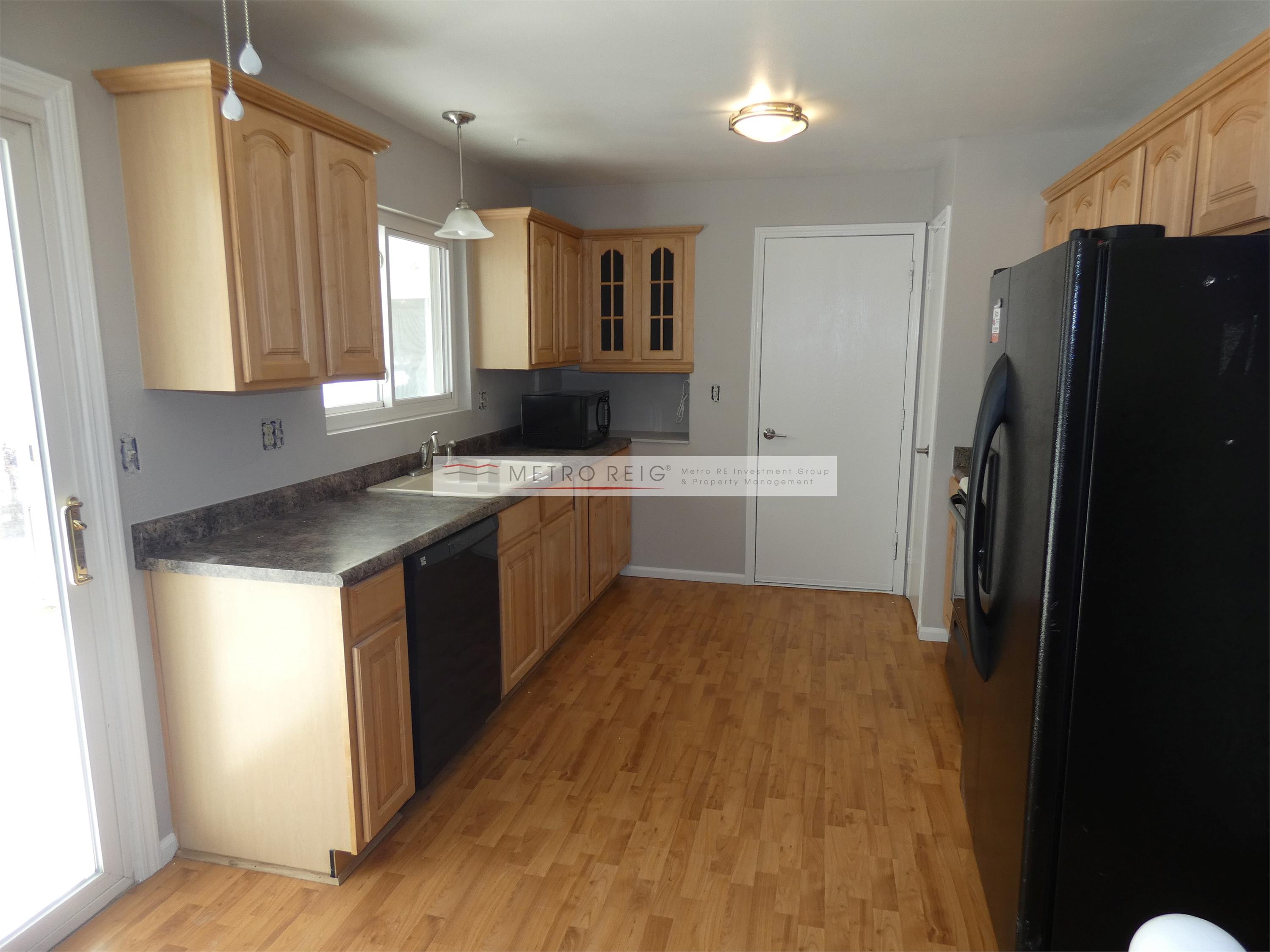 890 Lilac Street – photo 5