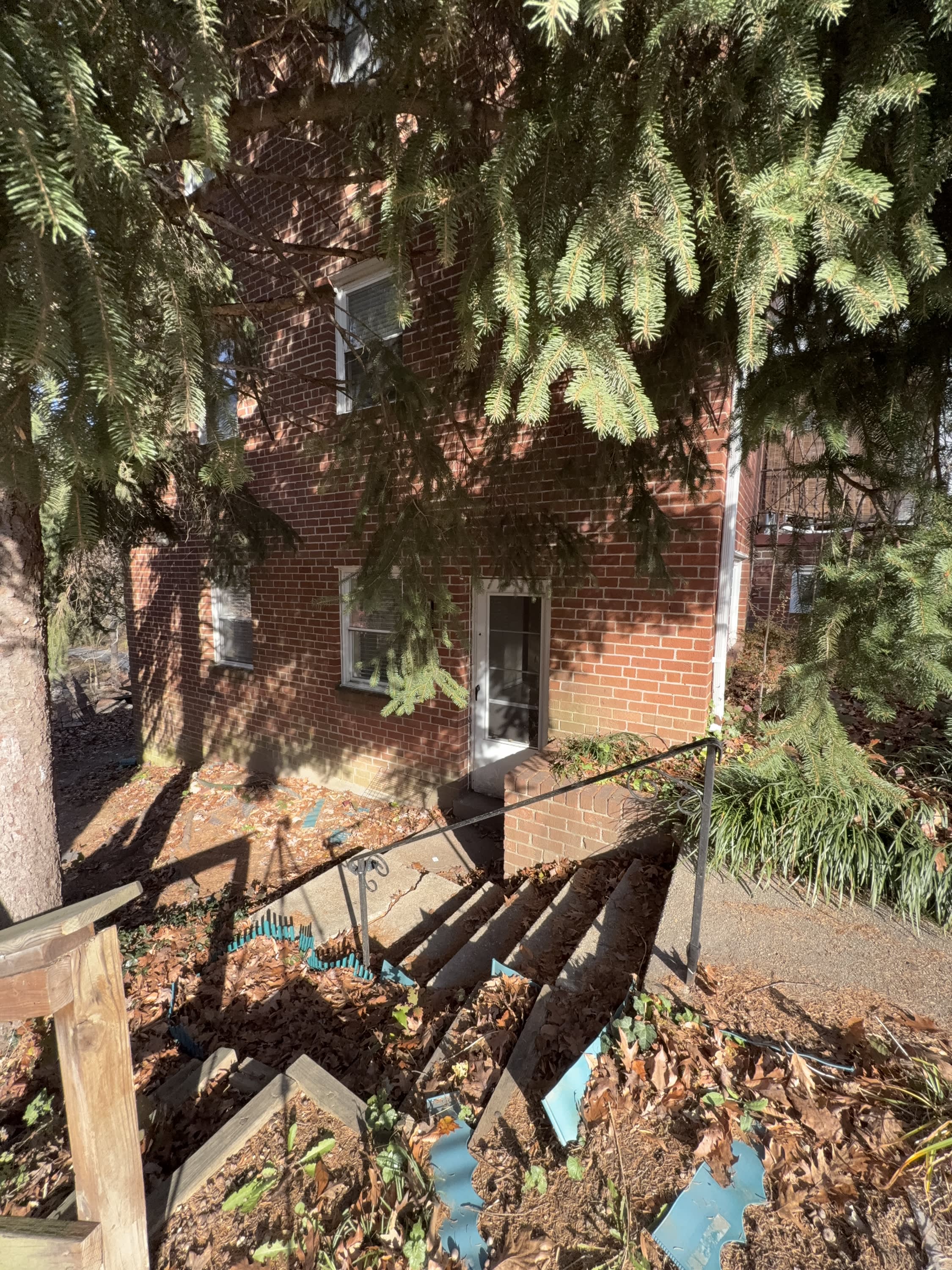 8316 Roanoke Avenue – photo 3