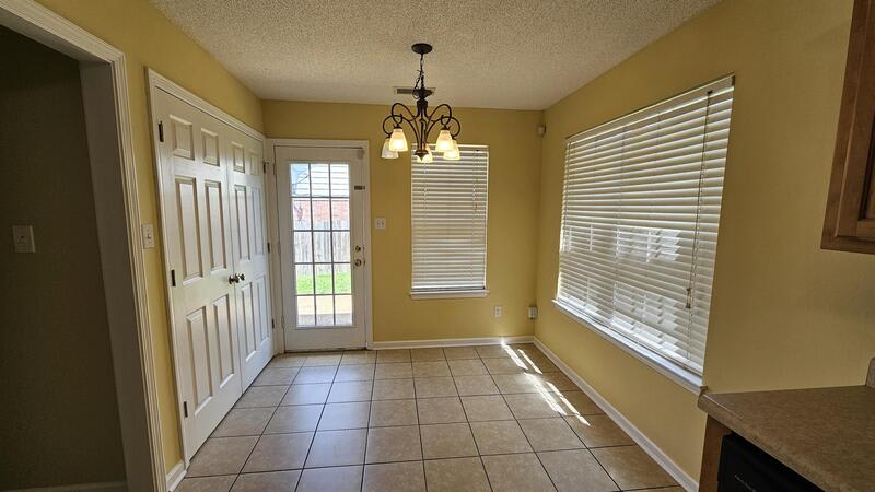 2748 Maggie Woods Pl – photo 3