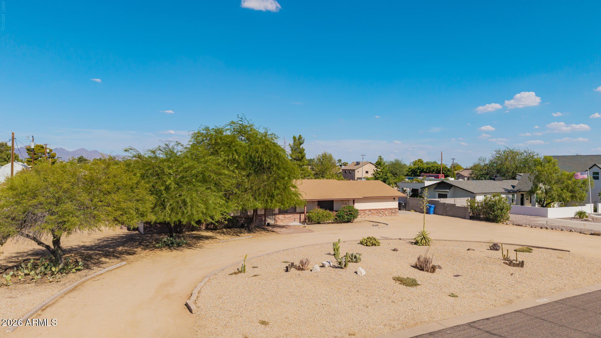 16223 N 40th Place – photo 5