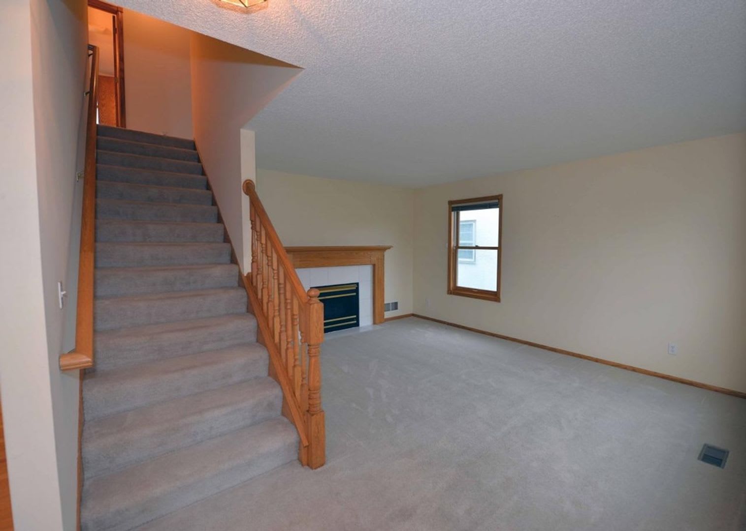 Robbinsdale Home for Rent – photo 5