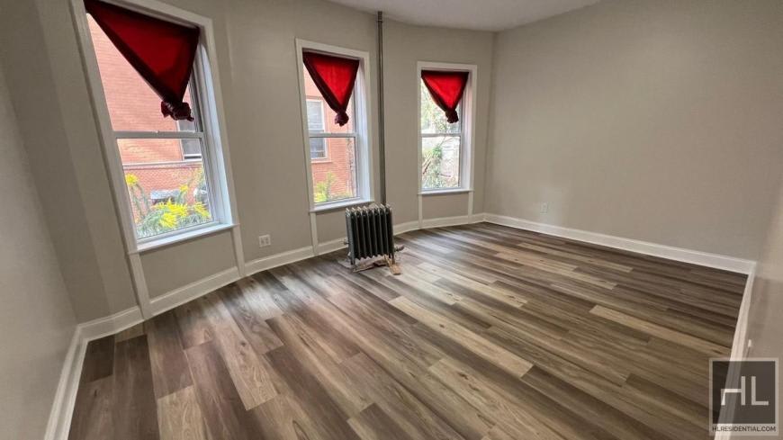 2311 NEWKIRK AVENUE – photo 1