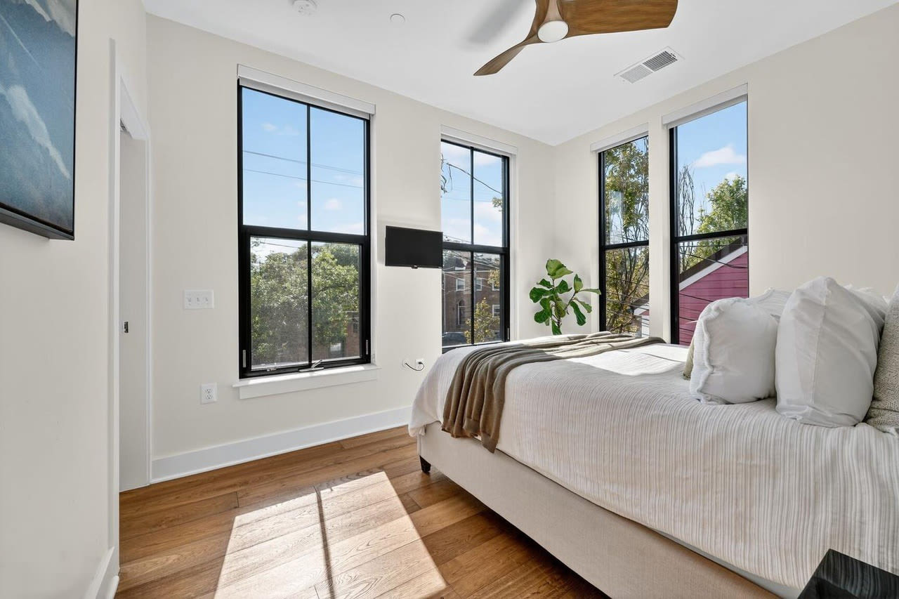 1312 King St – photo 4