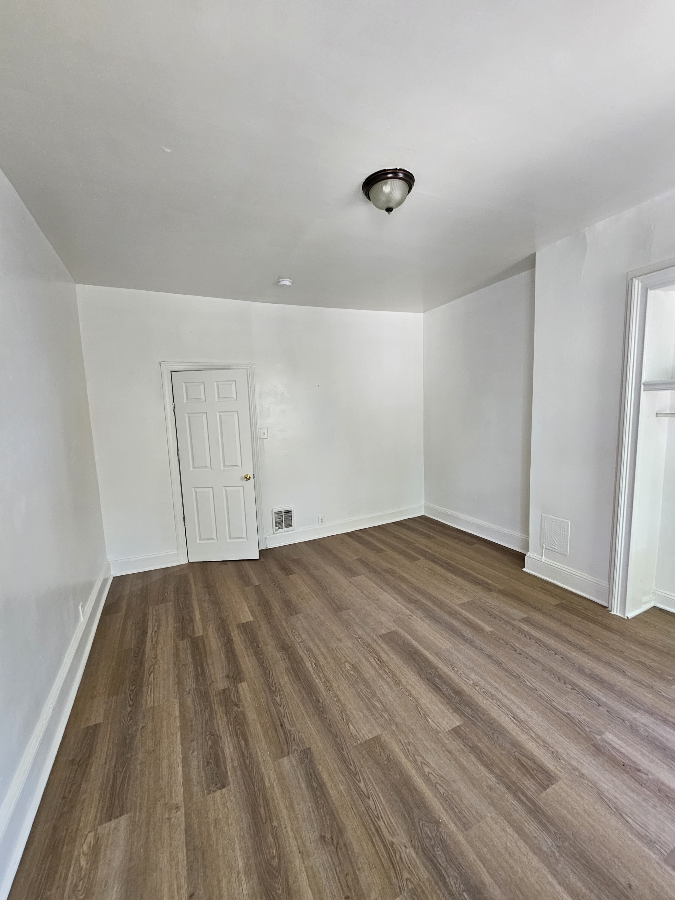 2955 N. Reese St. – photo 2