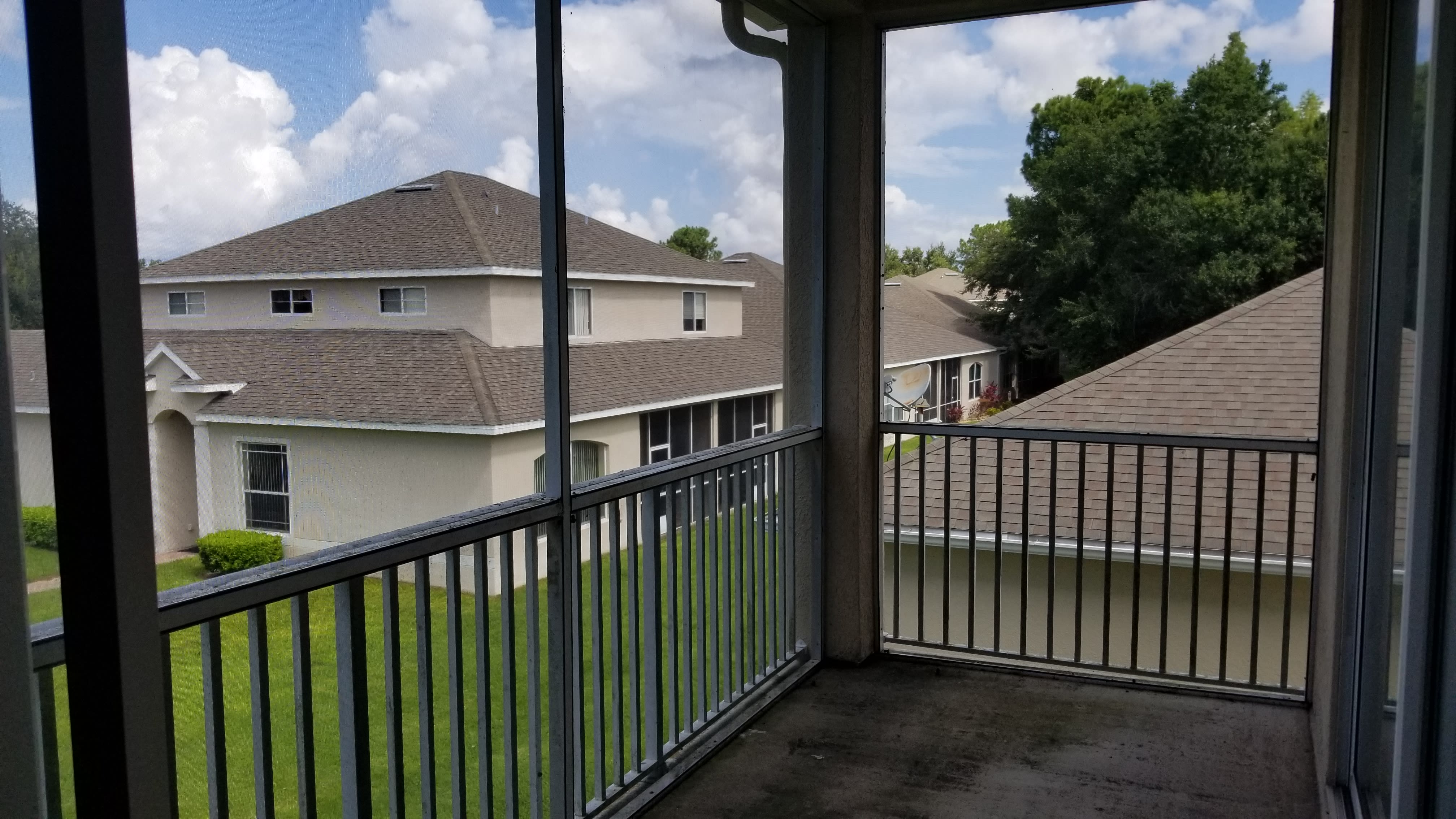 2533 Stanhope Dr – photo 3