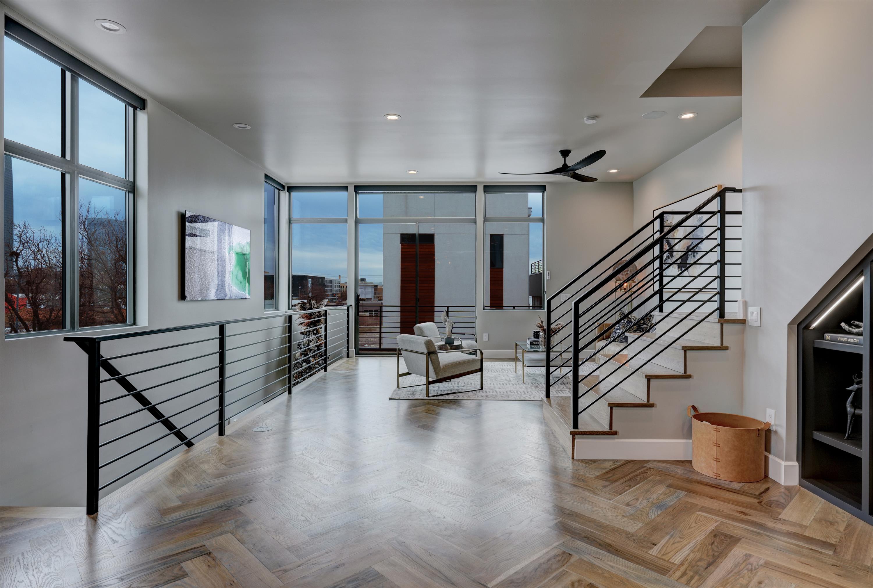 819 Northwest 6th Street – photo 5
