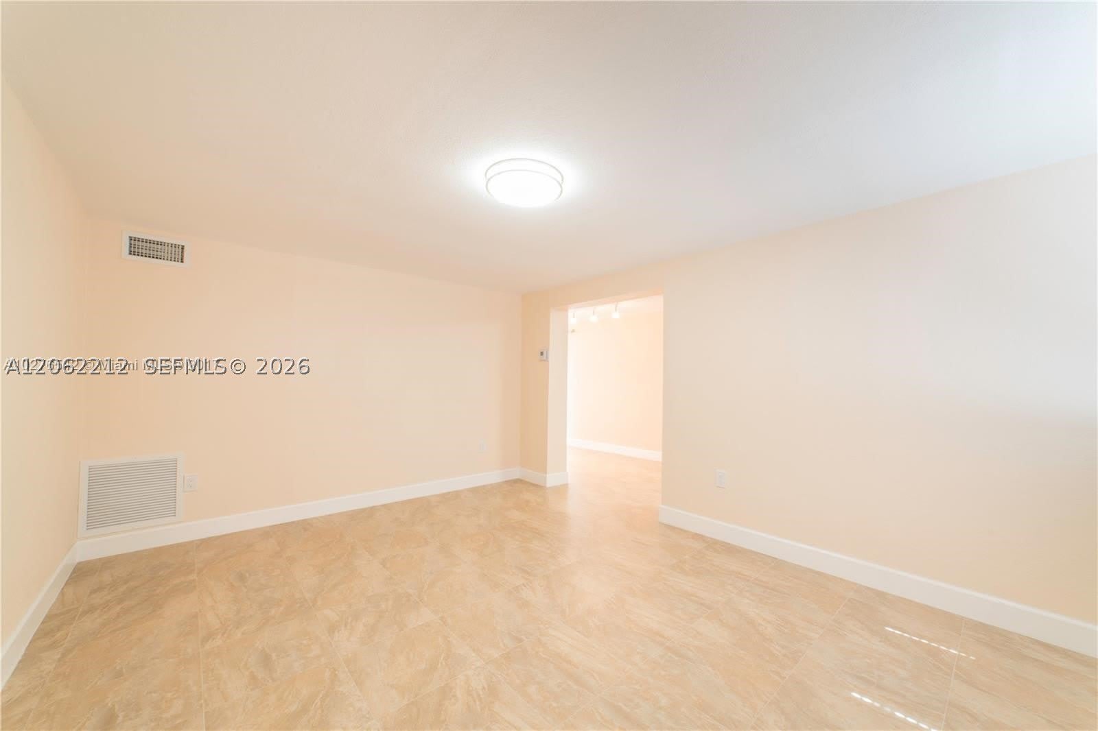 4350 SW 1st St – photo 4