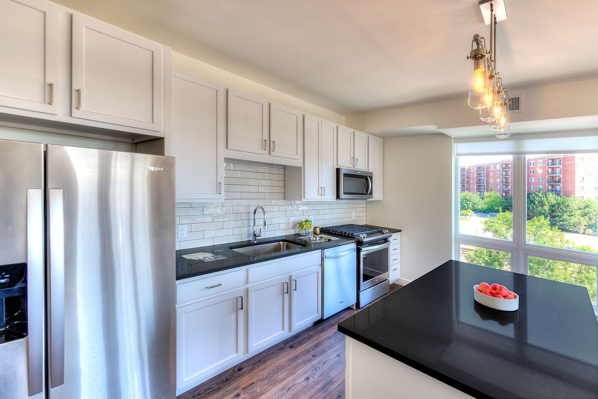 Ellison Apartments – photo 2