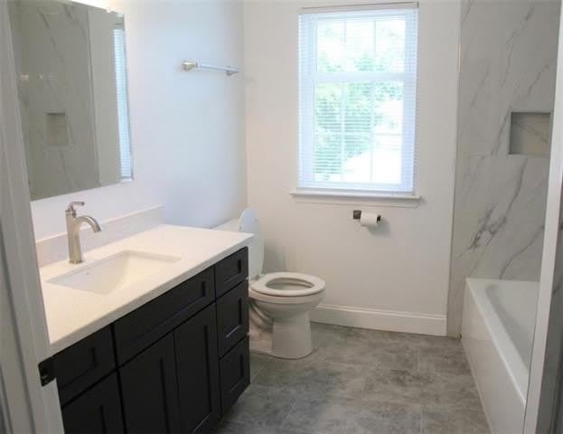 2421 LOUISA Street – photo 4