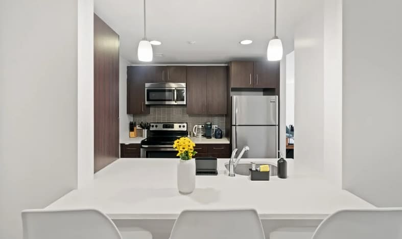 252 W 26th St – photo 3