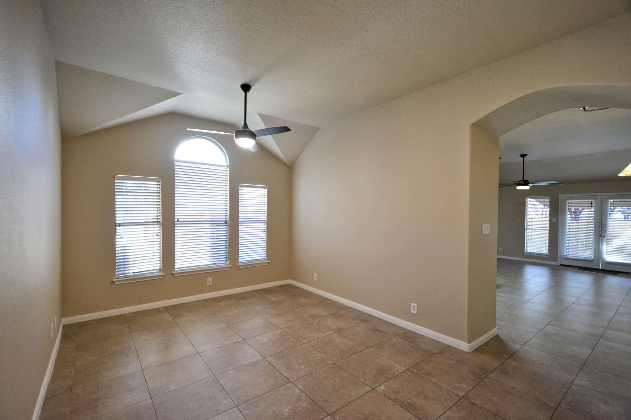 2119 Hidden Meadow – photo 4