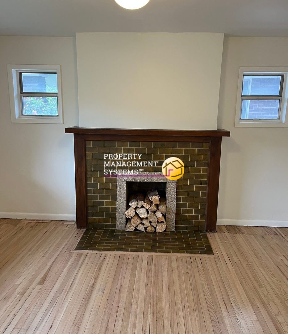 3 Bedroom Home In Sugarhouse! – photo 2