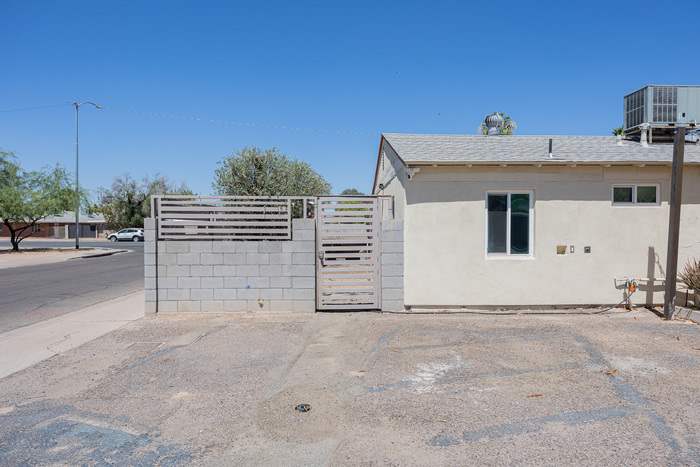 4001 North 15th Avenue – photo 2