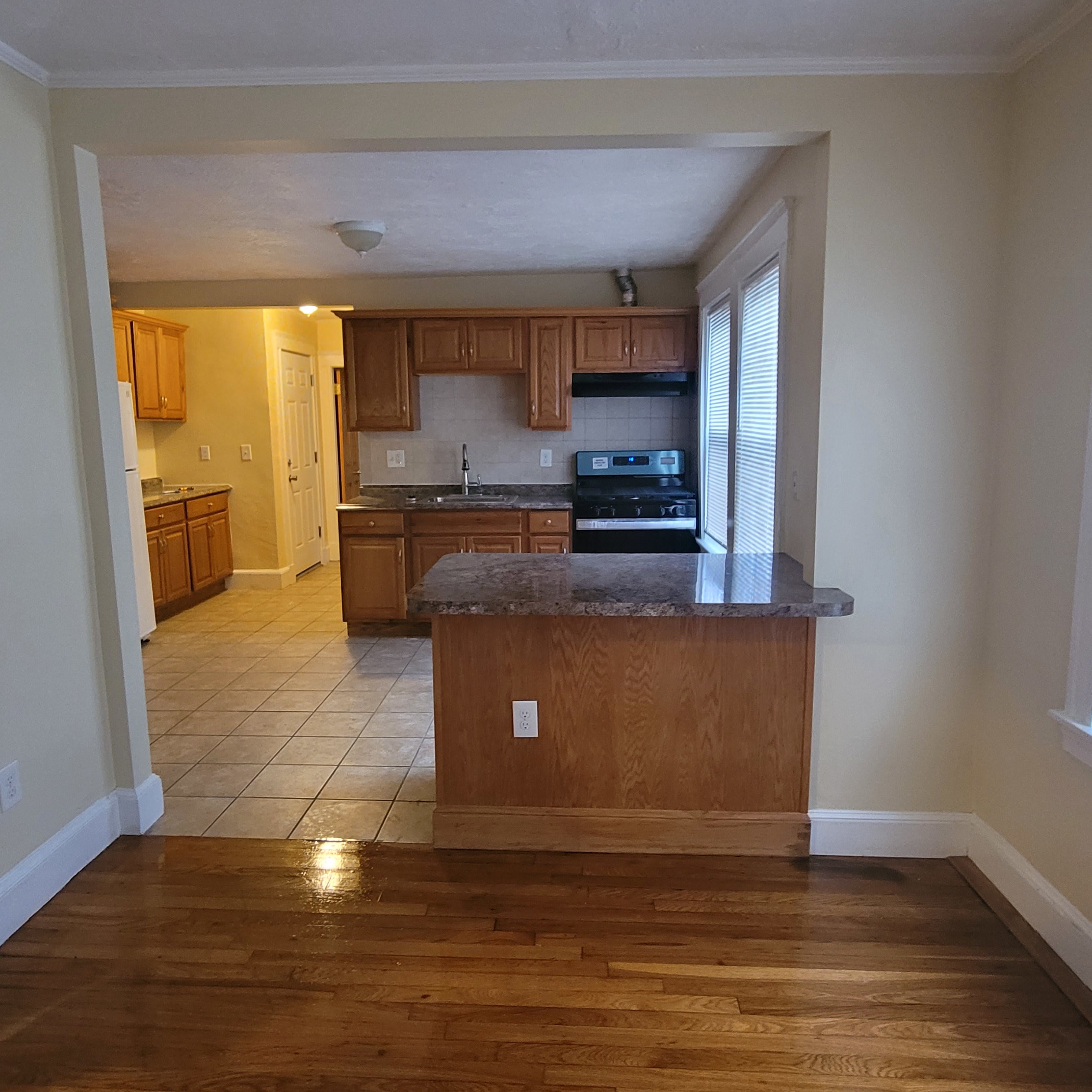742 River Street – photo 2
