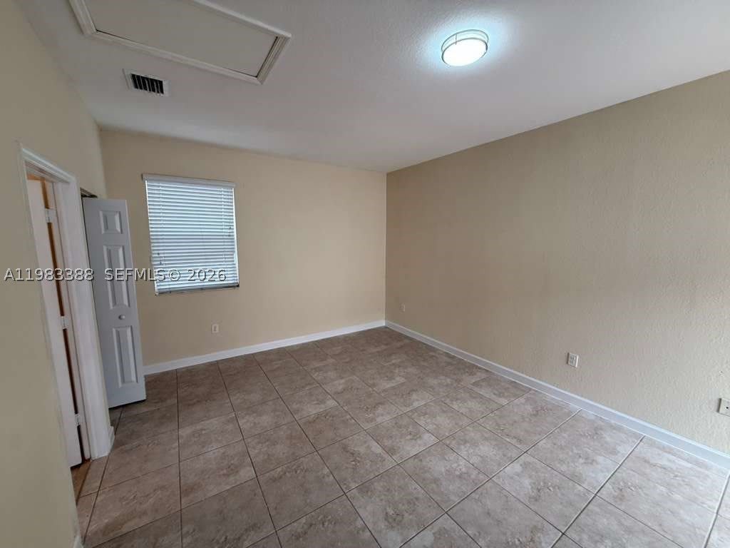 16735 Sw 95Th St – photo 2