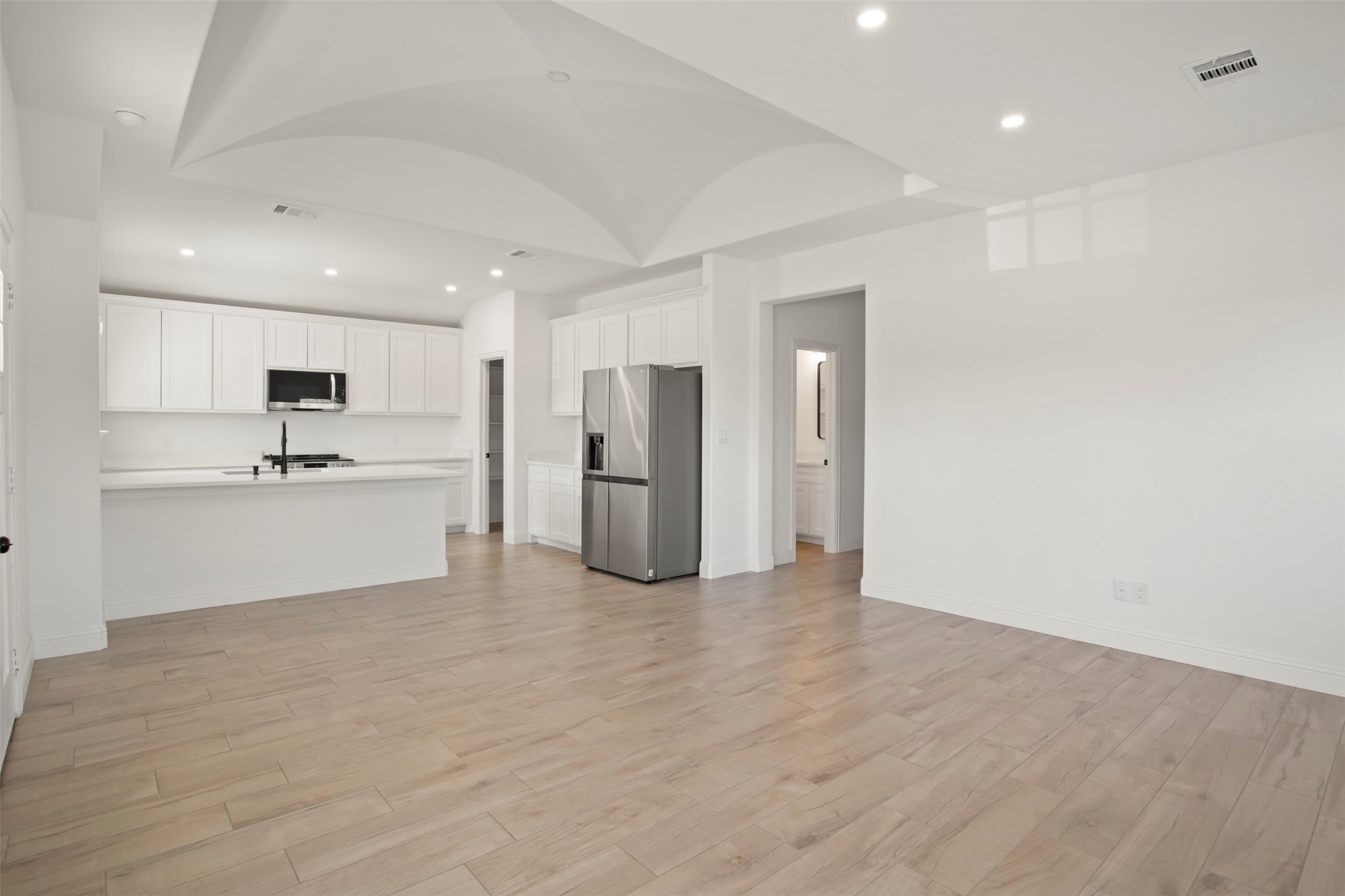 338 S 3rd Street – photo 4