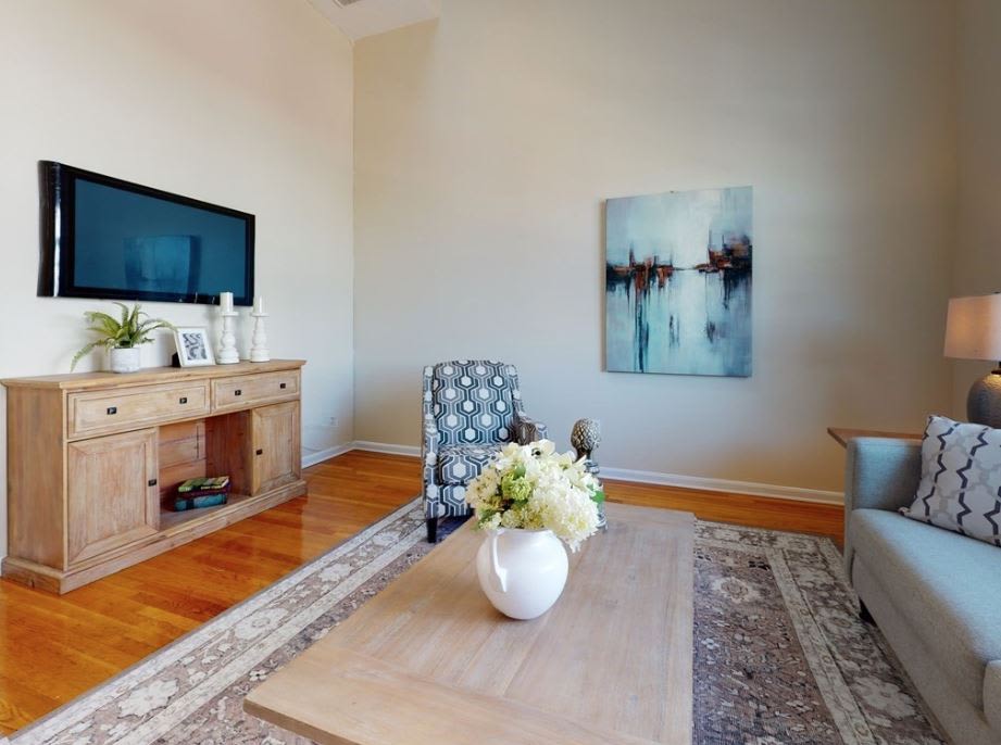 137 Glenville Avenue – photo 2