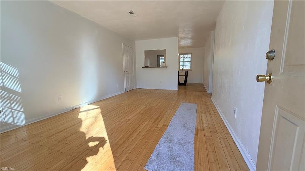 1249 Sir Kay Drive – photo 4